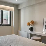 The Twelve Collection Apartmanhotel