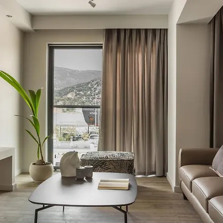 The Twelve Collection 4* ארגוסטולי